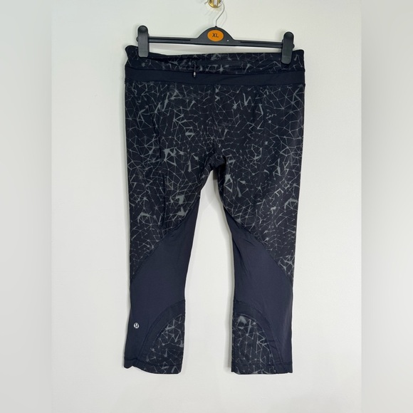 Women’s Lululemon Run Inspire Crop ll Full On Luxtreme Mesh Star Crushed Legging - Picture 4 of 7